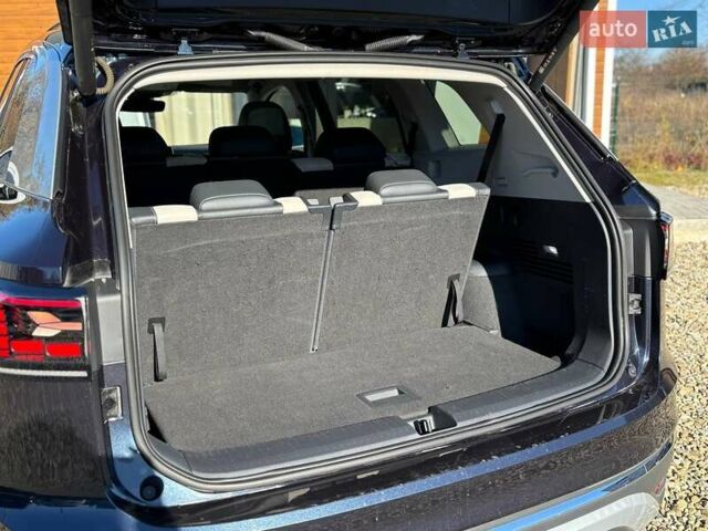 Синий Фольксваген ID.6 Crozz, объемом двигателя 0 л и пробегом 57 тыс. км за 25500 $, фото 14 на Automoto.ua