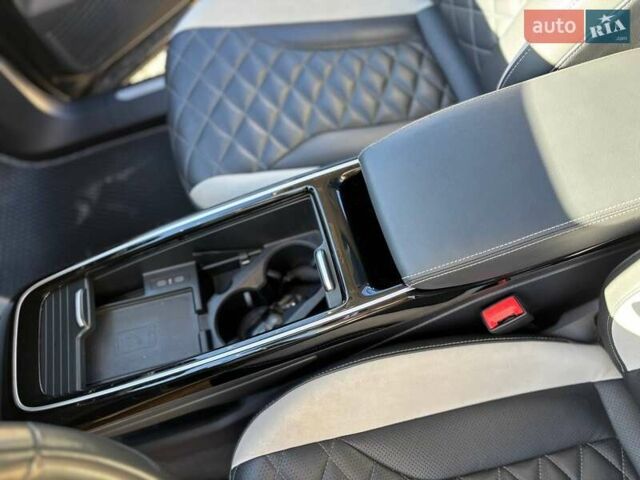 Синий Фольксваген ID.6 Crozz, объемом двигателя 0 л и пробегом 57 тыс. км за 25500 $, фото 25 на Automoto.ua