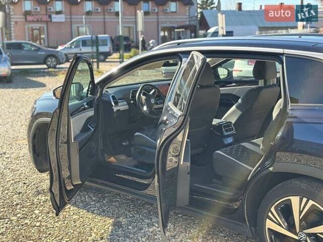 Синий Фольксваген ID.6 Crozz, объемом двигателя 0 л и пробегом 57 тыс. км за 25500 $, фото 9 на Automoto.ua