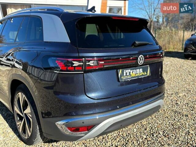 Синий Фольксваген ID.6 Crozz, объемом двигателя 0 л и пробегом 57 тыс. км за 25500 $, фото 11 на Automoto.ua