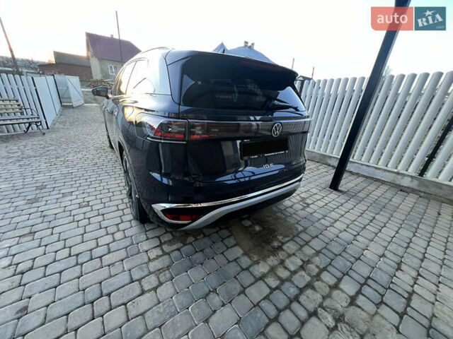 Синий Фольксваген ID.6 Crozz, объемом двигателя 0 л и пробегом 6 тыс. км за 39000 $, фото 16 на Automoto.ua