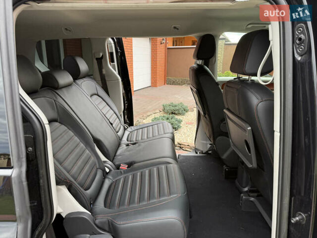 Чорний Фольксваген I.D. Buzz, об'ємом двигуна 0 л та пробігом 55 тис. км за 25400 $, фото 73 на Automoto.ua