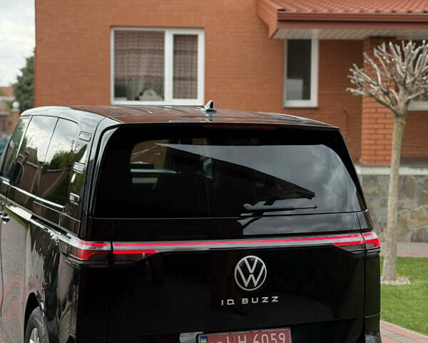 Чорний Фольксваген I.D. Buzz, об'ємом двигуна 0 л та пробігом 55 тис. км за 25400 $, фото 17 на Automoto.ua