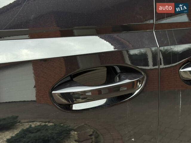 Чорний Фольксваген I.D. Buzz, об'ємом двигуна 0 л та пробігом 55 тис. км за 25400 $, фото 26 на Automoto.ua