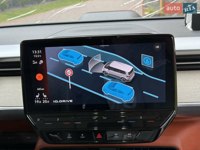 Чорний Фольксваген I.D. Buzz, об'ємом двигуна 0 л та пробігом 55 тис. км за 25400 $, фото 56 на Automoto.ua