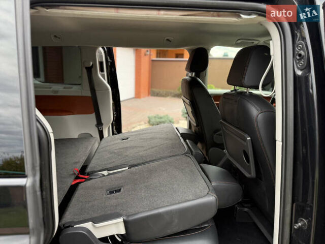 Чорний Фольксваген I.D. Buzz, об'ємом двигуна 0 л та пробігом 55 тис. км за 25400 $, фото 77 на Automoto.ua