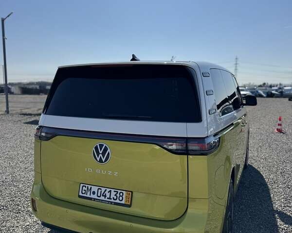 Желтый Фольксваген I.D. Buzz, объемом двигателя 0 л и пробегом 8 тыс. км за 44999 $, фото 9 на Automoto.ua