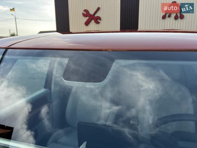 Помаранчевий Фольксваген I.D. Buzz, об'ємом двигуна 0 л та пробігом 18 тис. км за 39900 $, фото 42 на Automoto.ua