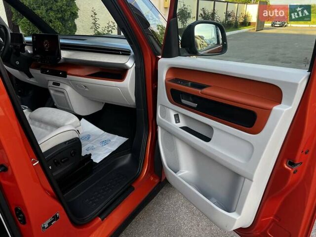 Помаранчевий Фольксваген I.D. Buzz, об'ємом двигуна 0 л та пробігом 18 тис. км за 39900 $, фото 20 на Automoto.ua