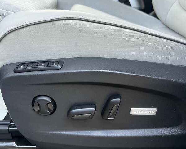 Помаранчевий Фольксваген I.D. Buzz, об'ємом двигуна 0 л та пробігом 18 тис. км за 39900 $, фото 13 на Automoto.ua