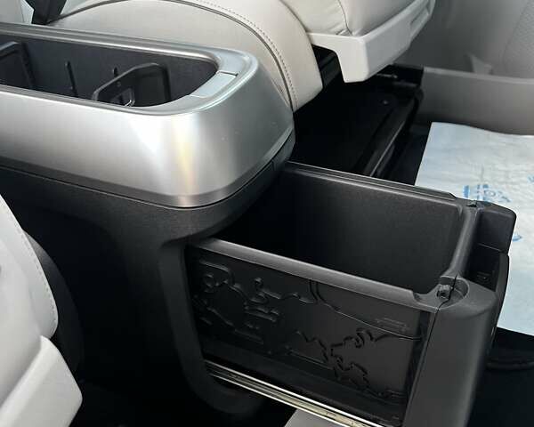 Помаранчевий Фольксваген I.D. Buzz, об'ємом двигуна 0 л та пробігом 18 тис. км за 39900 $, фото 33 на Automoto.ua