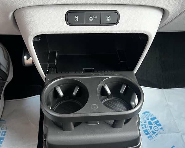 Помаранчевий Фольксваген I.D. Buzz, об'ємом двигуна 0 л та пробігом 18 тис. км за 39900 $, фото 52 на Automoto.ua