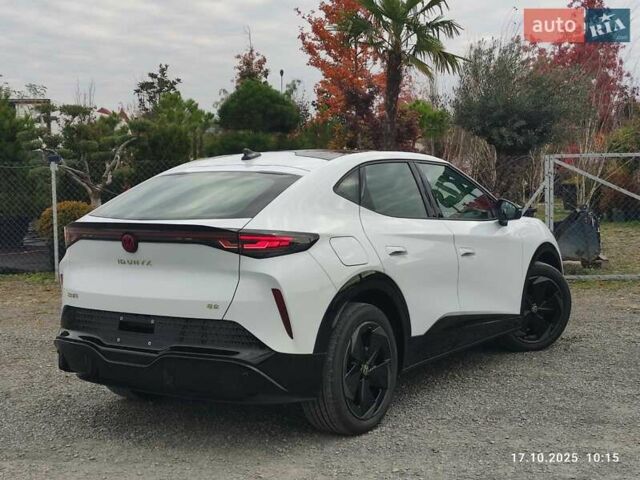Белый Фольксваген ID. Unyx, объемом двигателя 0 л и пробегом 2 тыс. км за 29300 $, фото 4 на Automoto.ua