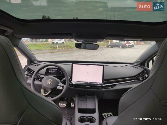 Белый Фольксваген ID. Unyx, объемом двигателя 0 л и пробегом 2 тыс. км за 29300 $, фото 20 на Automoto.ua