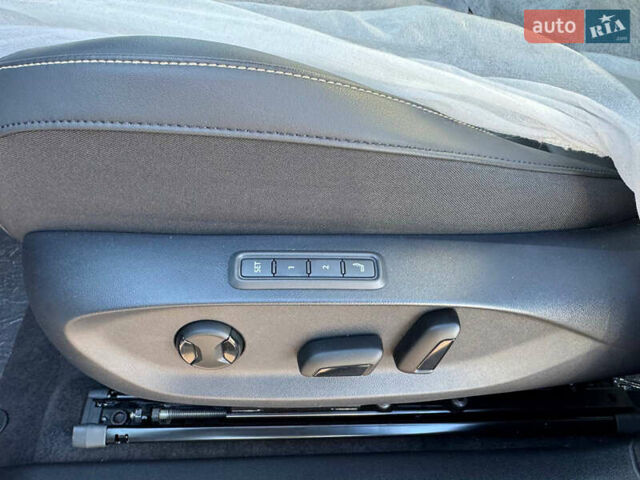 Белый Фольксваген ID. Unyx, объемом двигателя 0 л и пробегом 1 тыс. км за 28999 $, фото 14 на Automoto.ua