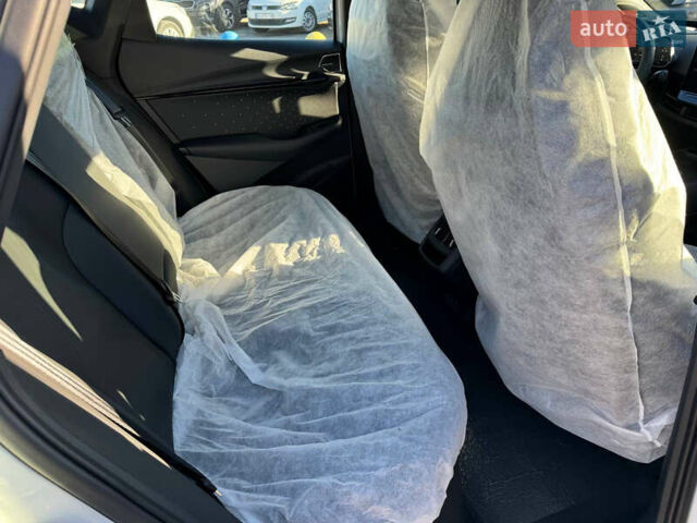 Белый Фольксваген ID. Unyx, объемом двигателя 0 л и пробегом 1 тыс. км за 28999 $, фото 3 на Automoto.ua