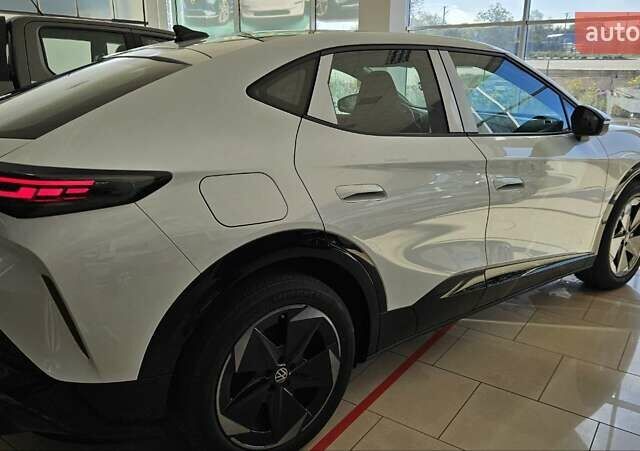 Белый Фольксваген ID. Unyx, объемом двигателя 0 л и пробегом 1 тыс. км за 26900 $, фото 4 на Automoto.ua