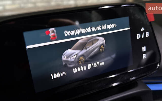 Белый Фольксваген ID. Unyx, объемом двигателя 0 л и пробегом 1 тыс. км за 30000 $, фото 17 на Automoto.ua