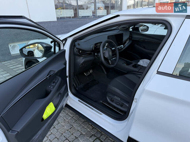 Белый Фольксваген ID. Unyx, объемом двигателя 0 л и пробегом 1 тыс. км за 30000 $, фото 8 на Automoto.ua