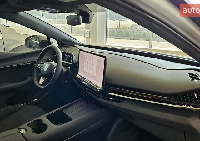 Белый Фольксваген ID. Unyx, объемом двигателя 0 л и пробегом 1 тыс. км за 26900 $, фото 8 на Automoto.ua