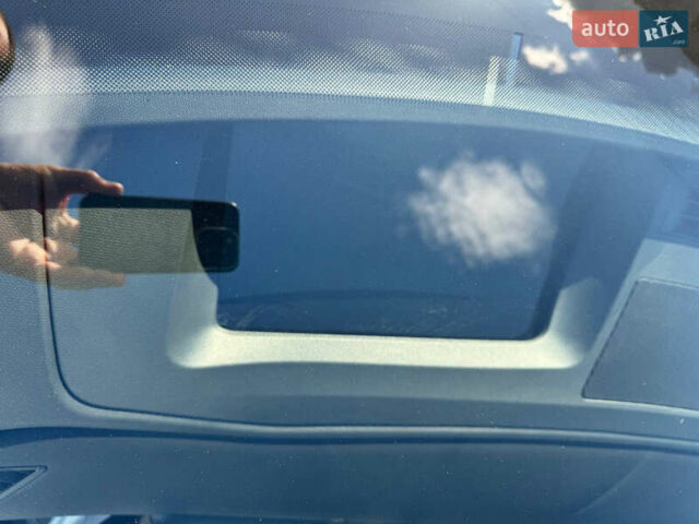 Белый Фольксваген ID. Unyx, объемом двигателя 0 л и пробегом 1 тыс. км за 28999 $, фото 18 на Automoto.ua