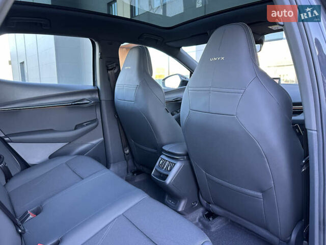 Чорний Фольксваген ID. Unyx, об'ємом двигуна 0 л та пробігом 1 тис. км за 27200 $, фото 31 на Automoto.ua