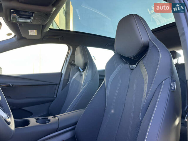 Чорний Фольксваген ID. Unyx, об'ємом двигуна 0 л та пробігом 1 тис. км за 27200 $, фото 19 на Automoto.ua