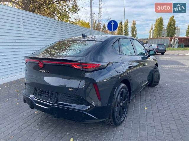 Чорний Фольксваген ID. Unyx, об'ємом двигуна 0 л та пробігом 1 тис. км за 26500 $, фото 3 на Automoto.ua