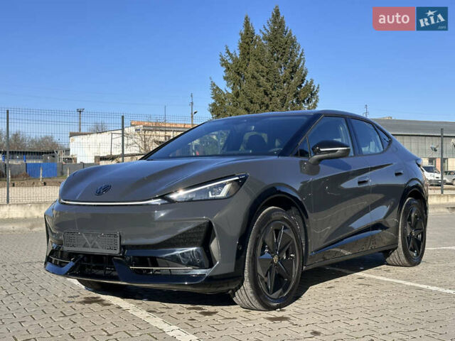 Чорний Фольксваген ID. Unyx, об'ємом двигуна 0 л та пробігом 1 тис. км за 27200 $, фото 1 на Automoto.ua