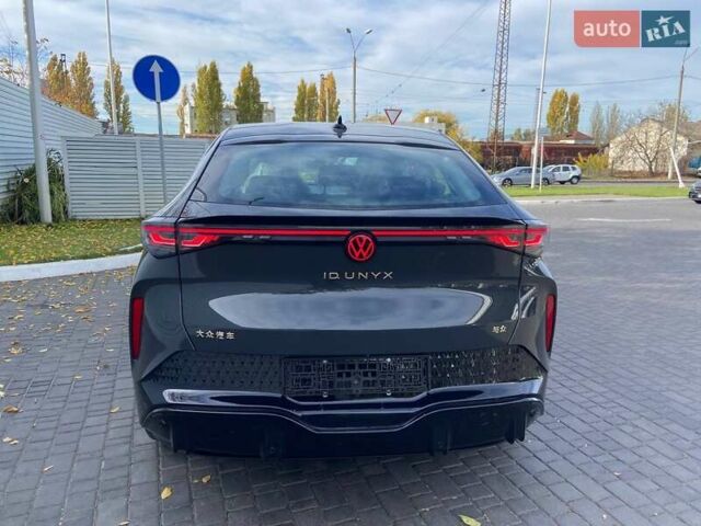 Чорний Фольксваген ID. Unyx, об'ємом двигуна 0 л та пробігом 1 тис. км за 26500 $, фото 4 на Automoto.ua