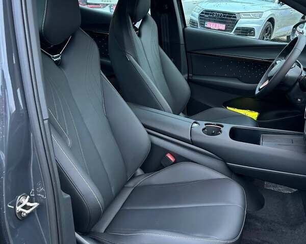 Чорний Фольксваген ID. Unyx, об'ємом двигуна 0 л та пробігом 1 тис. км за 27999 $, фото 28 на Automoto.ua