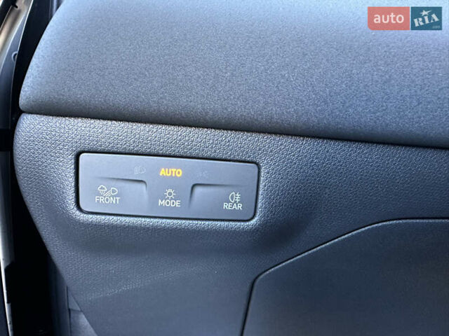 Чорний Фольксваген ID. Unyx, об'ємом двигуна 0 л та пробігом 1 тис. км за 27200 $, фото 14 на Automoto.ua