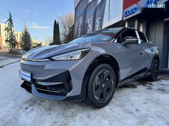 Фольксваген ID. Unyx, об'ємом двигуна 4.25 л та пробігом 1 тис. км за 26999 $, фото 3 на Automoto.ua