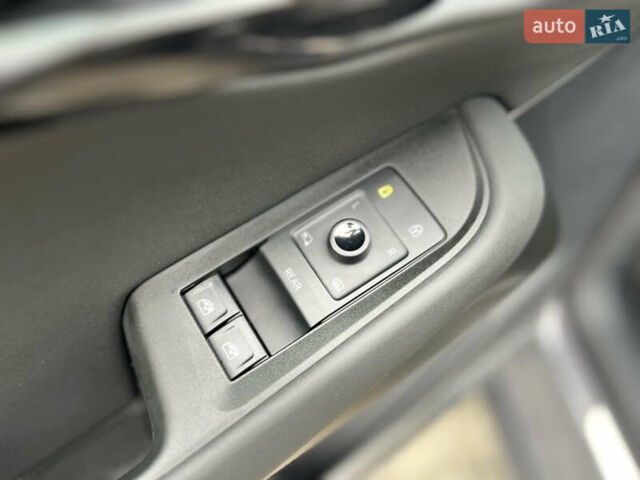 Фольксваген ID. Unyx, об'ємом двигуна 0 л та пробігом 1 тис. км за 26500 $, фото 7 на Automoto.ua