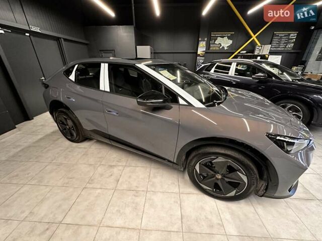 Фольксваген ID. Unyx, объемом двигателя 0 л и пробегом 1 тыс. км за 28000 $, фото 2 на Automoto.ua