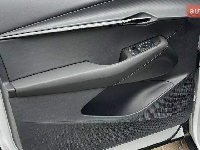 купить новое авто Фольксваген ID. Unyx 2024 года от официального дилера 4Колеса Фольксваген фото