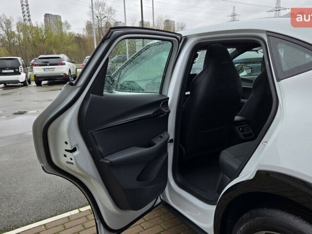 купить новое авто Фольксваген ID. Unyx 2024 года от официального дилера E-Car Фольксваген фото