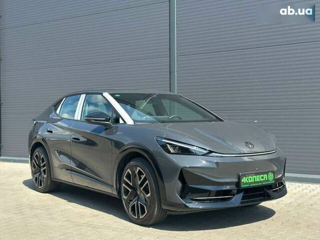 Фольксваген ID. Unyx, об'ємом двигуна 0 л та пробігом 1 тис. км за 30900 $, фото 3 на Automoto.ua