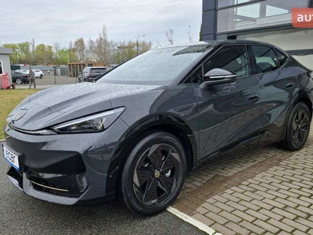 купить новое авто Фольксваген ID. Unyx 2024 года от официального дилера E-Car Фольксваген фото