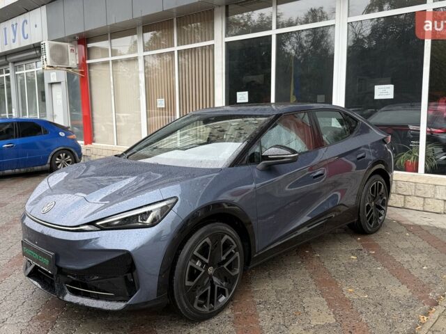 купить новое авто Фольксваген ID. Unyx 2025 года от официального дилера E-MOTION CARS Фольксваген фото