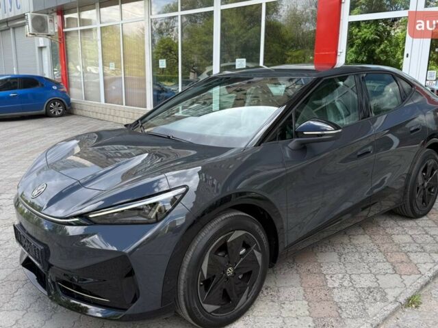 купить новое авто Фольксваген ID. Unyx 2025 года от официального дилера E-MOTION CARS Фольксваген фото