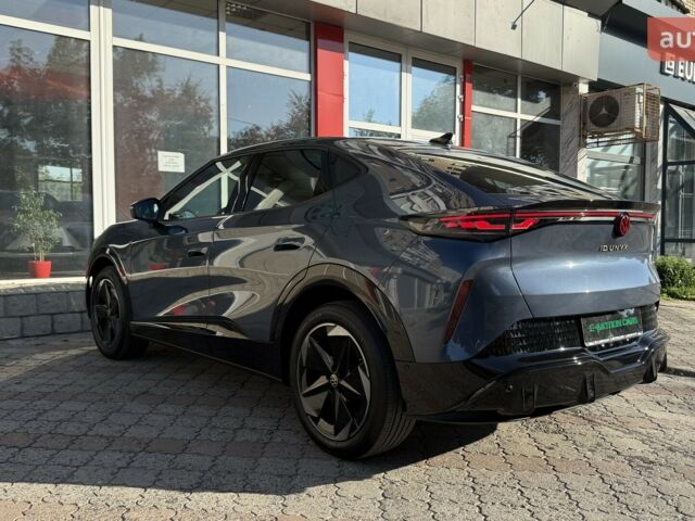 купить новое авто Фольксваген ID. Unyx 2025 года от официального дилера E-MOTION CARS Фольксваген фото