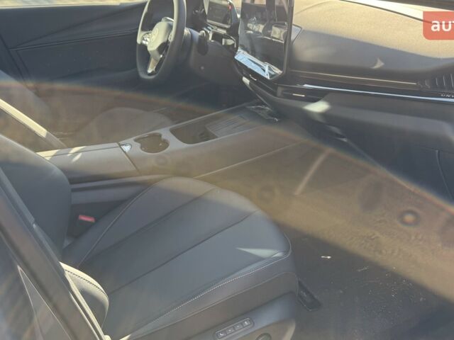 купить новое авто Фольксваген ID. Unyx 2025 года от официального дилера E-MOTION CARS Фольксваген фото