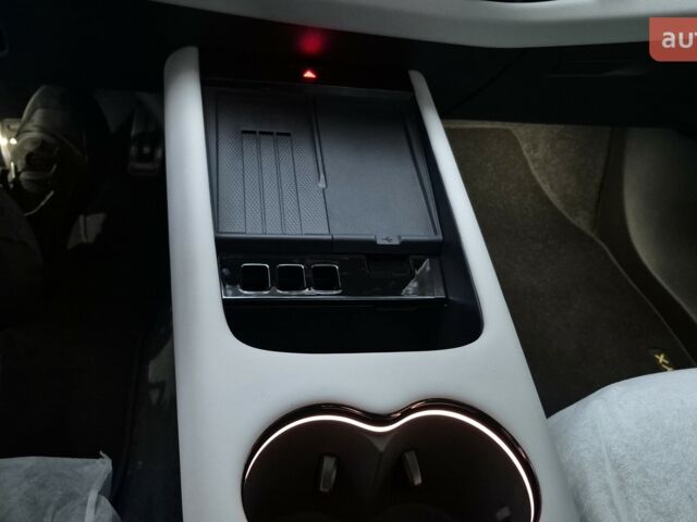 купити нове авто Фольксваген ID. Unyx 2025 року від офіційного дилера Energy Hub Київ Фольксваген фото