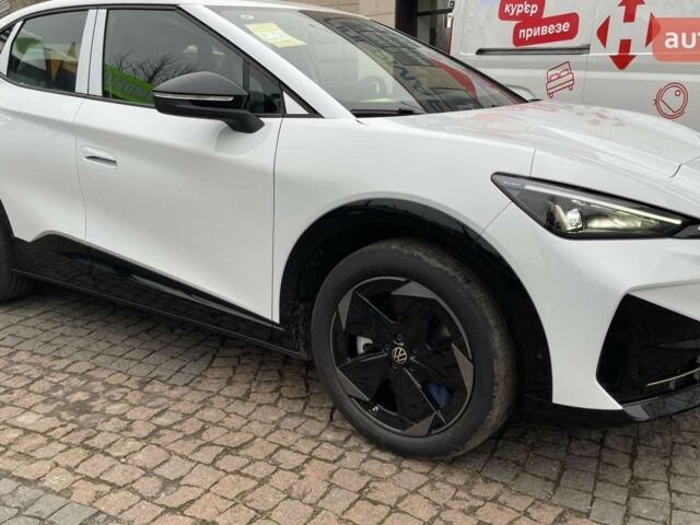 купить новое авто Фольксваген ID. Unyx 2025 года от официального дилера E-SKM Житомир Фольксваген фото