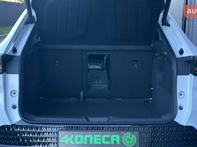 купить новое авто Фольксваген ID. Unyx 2025 года от официального дилера 4Колеса Фольксваген фото