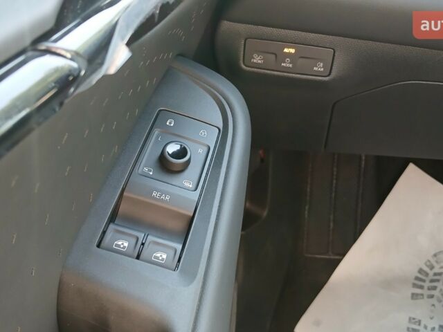 купити нове авто Фольксваген ID. Unyx 2025 року від офіційного дилера E-SKM Житомир Фольксваген фото