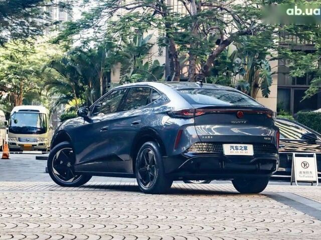 Фольксваген ID. Unyx, объемом двигателя 0 л и пробегом 1 тыс. км за 28000 $, фото 2 на Automoto.ua