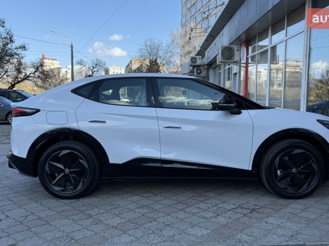 купить новое авто Фольксваген ID. Unyx 2025 года от официального дилера E-MOTION CARS Фольксваген фото