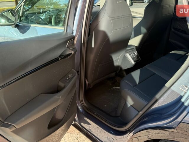 купить новое авто Фольксваген ID. Unyx 2025 года от официального дилера E-MOTION CARS Фольксваген фото